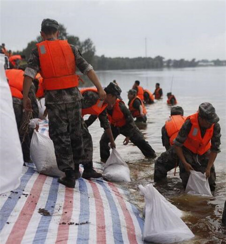 八一建軍節:致敬中國軍人,液化氣儲罐廠家獻給***可愛的人！